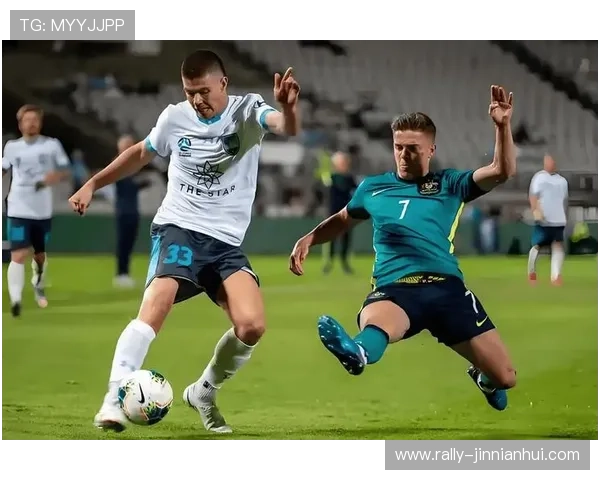 脸部圆润且技术出众的足球明星是谁 他在球场上的表现如何