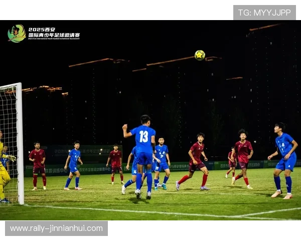 足球明星与演员的职业差异与个人魅力的多重展现解析